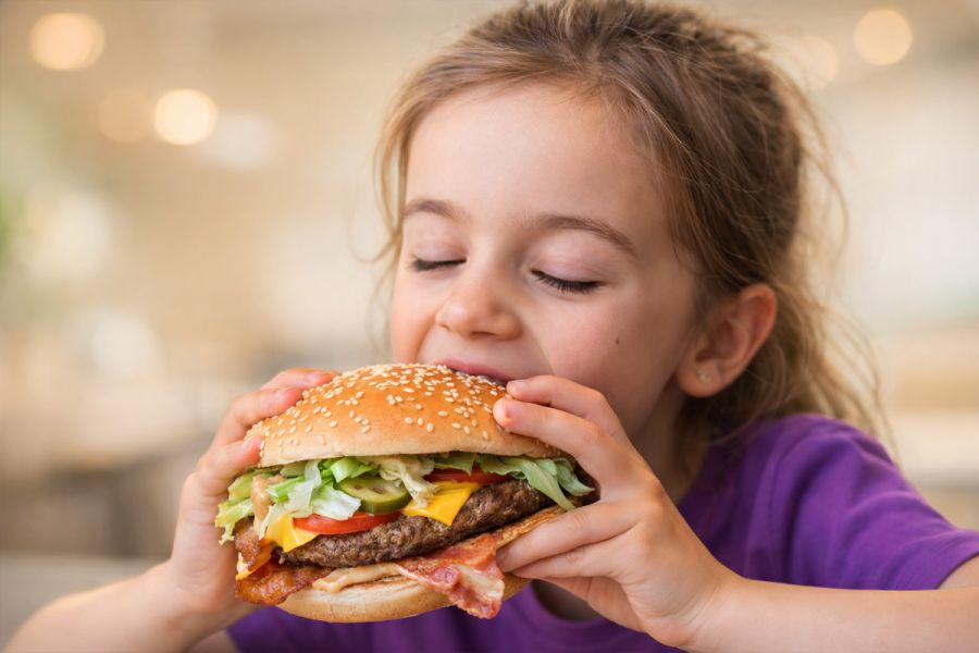 Что нельзя есть детям?